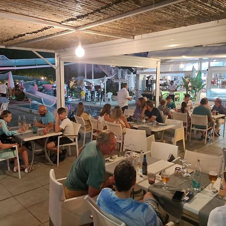 Bonito y relajante apartamento en Puerto Alcudia Exterior foto